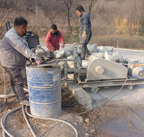 大渡口路面下沉注浆